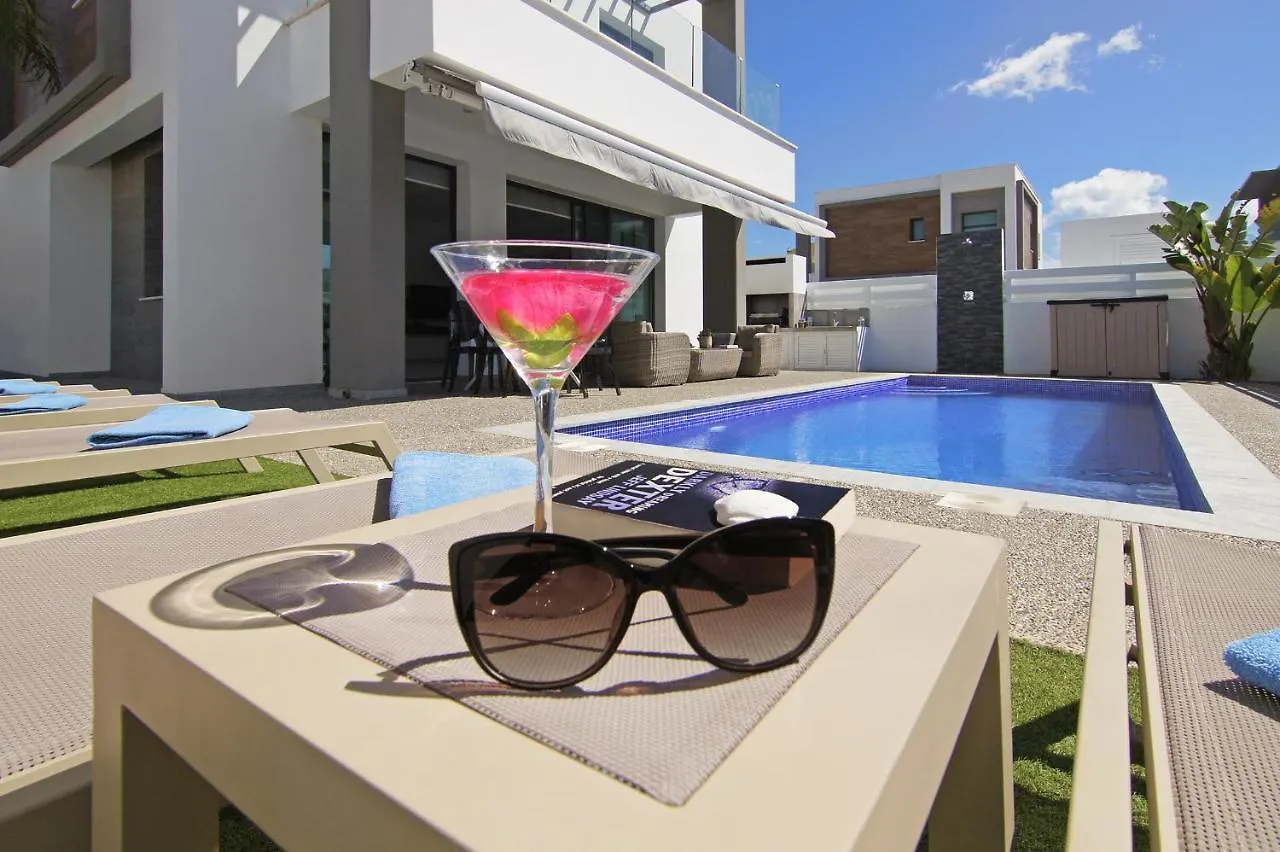 Villa Martha Protaras