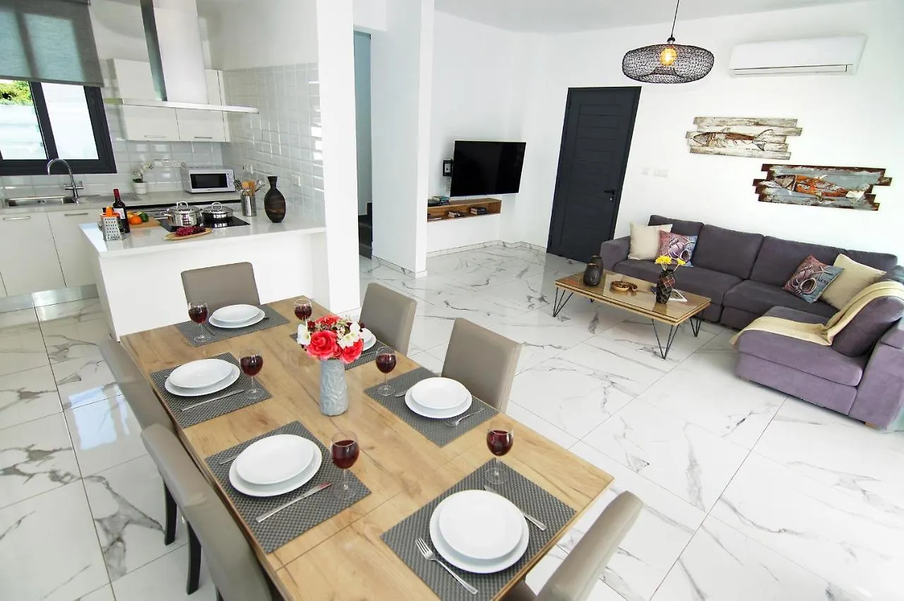 Villa Martha Protaras 0*,  Cipro